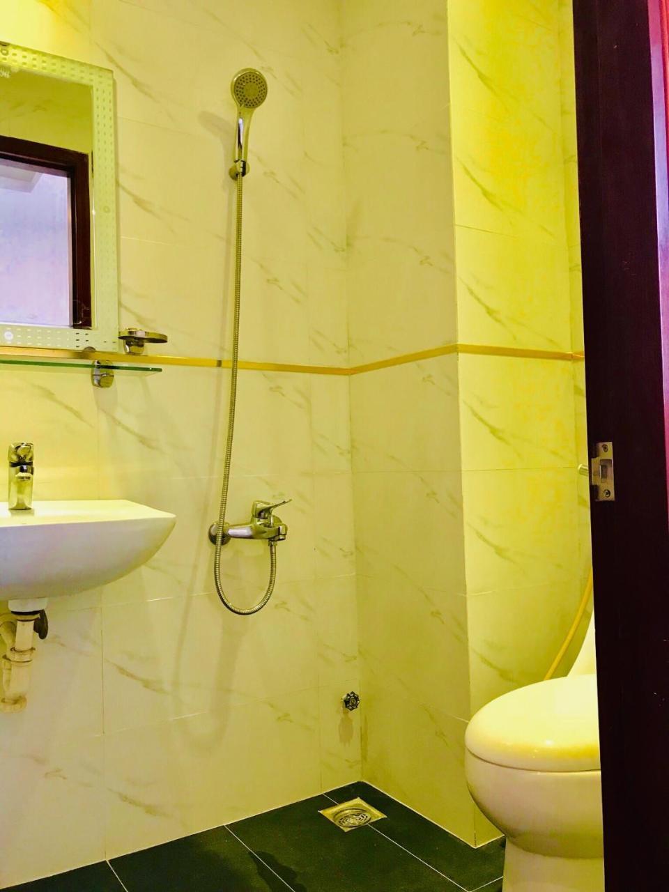 Quynh Anh Hotel הו צ'י מין סיטי מראה חיצוני תמונה