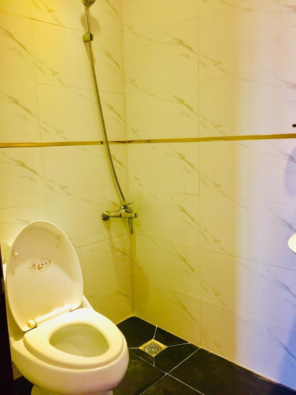 Quynh Anh Hotel הו צ'י מין סיטי מראה חיצוני תמונה